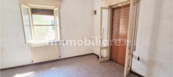 Apartamento T6 em Vecchiano, Italy N.º 380662 7