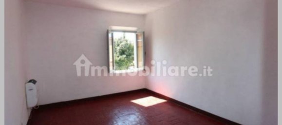 Apartamento T6 em Vecchiano, Italy N.º 380662 23