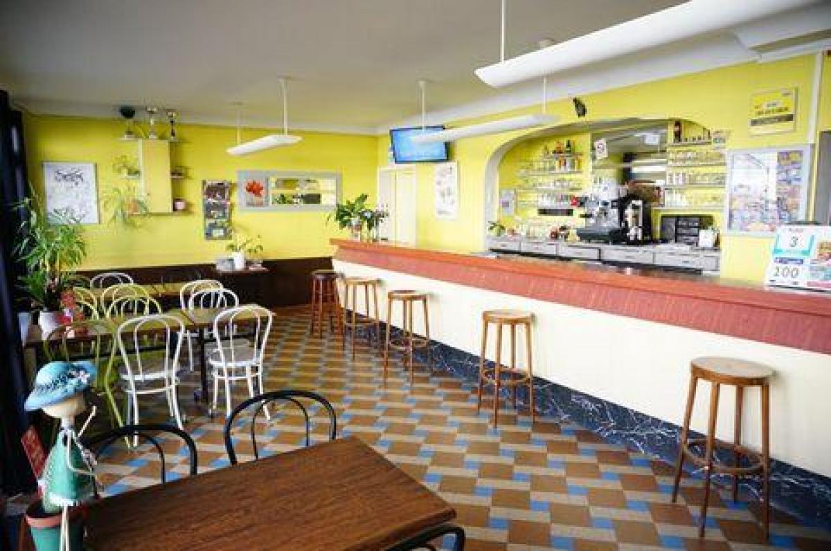 Escritório em Le Mans, France 184 m² N.º 21123