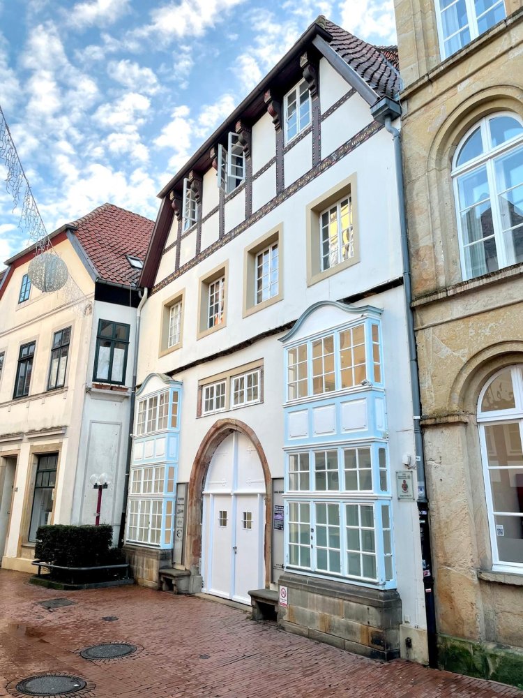 Edificio de 6 dormitorios en Osnabruck, Germany No. 343594