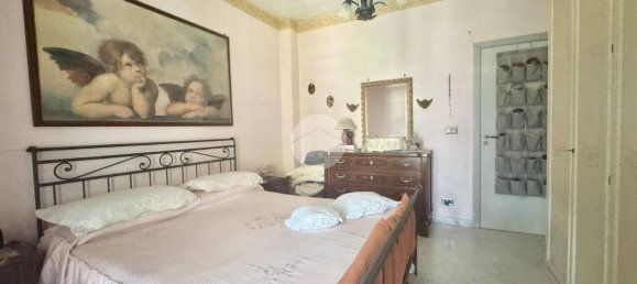3 bedrooms Apartment in Naples, Italy No. 357615 11