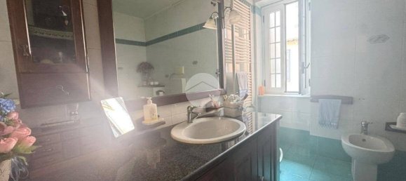 3 bedrooms Apartment in Naples, Italy No. 357615 15