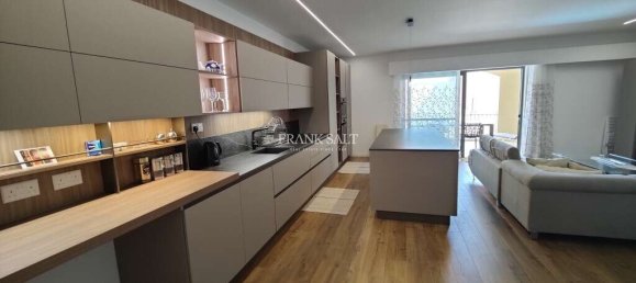 Apartamento de 2 dormitorios en Mellieha, Malta No. 7942 6