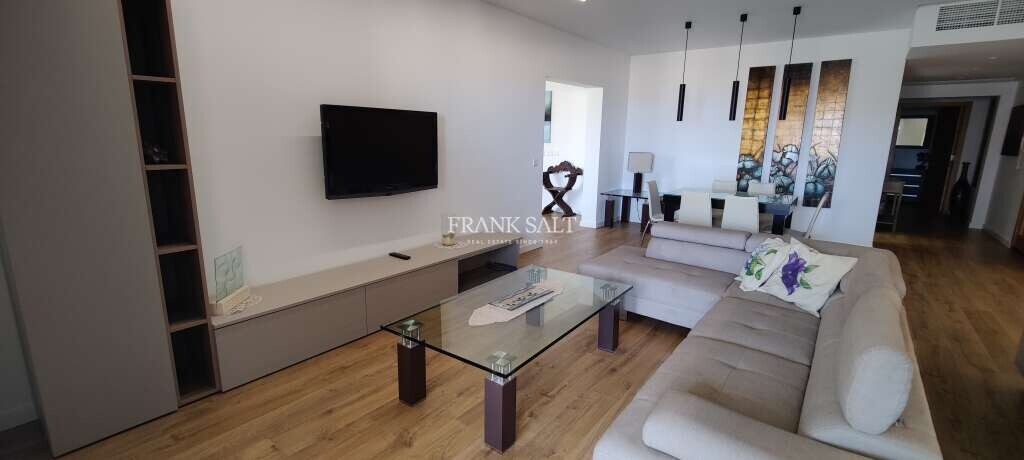 Apartamento de 2 dormitorios en Mellieha, Malta No. 7942