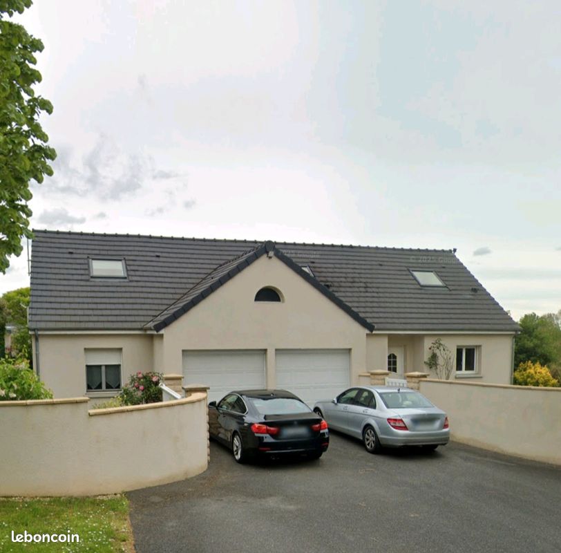 5 bedrooms House in Indre, France No. 324824