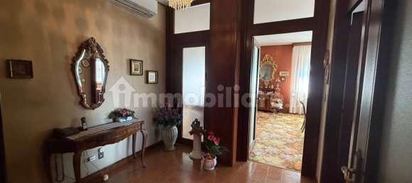 4 غرف نوم فيلا في Udine, Italy رقم 268617 18