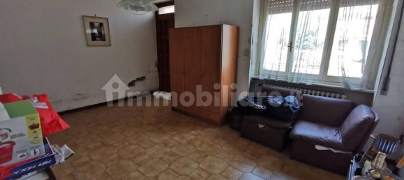 2 bedrooms House in Bressana Bottarone, Italy No. 192860 4