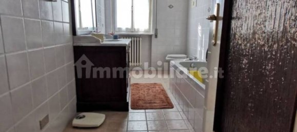 2 bedrooms House in Bressana Bottarone, Italy No. 192860 11