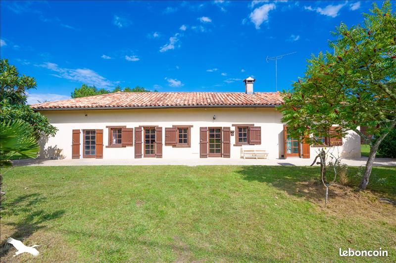 5 bedrooms House in Pissos, France No. 294631