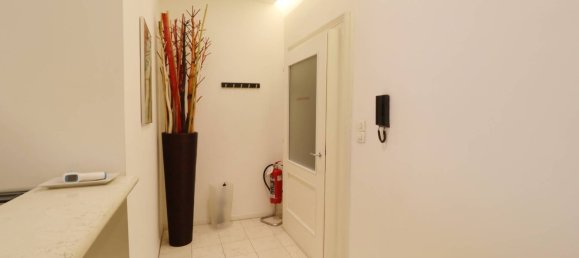 175m² Office in Verona, Italy No. 92142 4