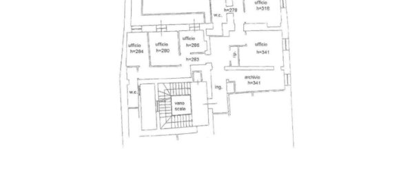 175m² Office in Verona, Italy No. 92142 36