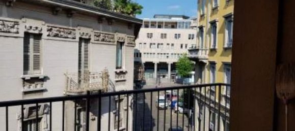 5-salle Appartement à Busto Arsizio, Italy No. 1650 6