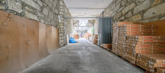 6 bedrooms Building in Porto, Portugal No. 12835 15