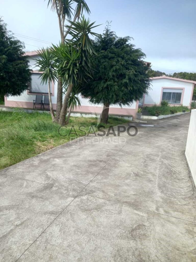 3 bedrooms House in Quarteira, Portugal No. 194885