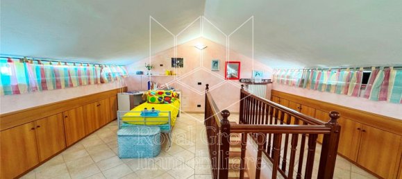 Casa de 5 dormitorios en Fontevivo, Italy No. 326248 40