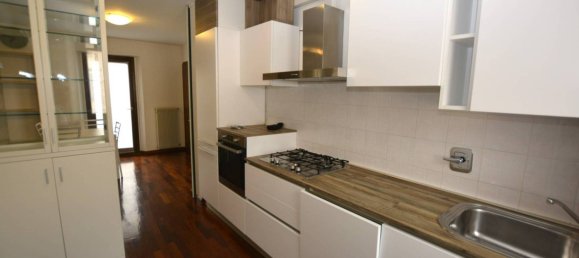 Apartamento T2 em Udine, Italy N.º 310758 8