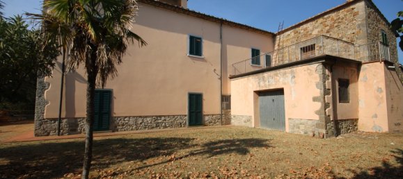 7 bedrooms Castles in Montecatini Val di Cecina, Italy No. 35144 4