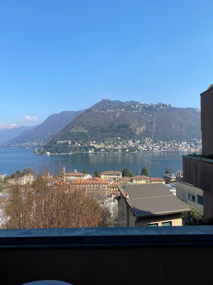 Квартира с 7 комнатами в Комо, Италия № 13750