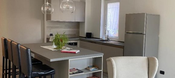 Квартира с 7 комнатами в Комо, Италия № 13750 8