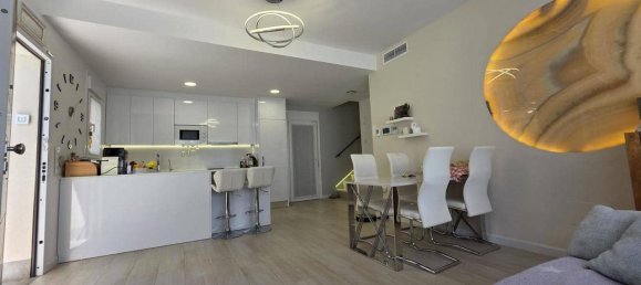 3 Schlafzimmer Haus in Alicante, Spain, Nr. 187989 40