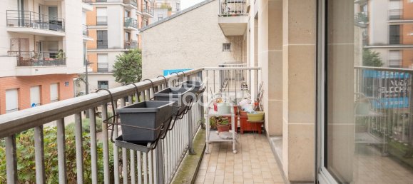 2 bedrooms Apartment in Les Lilas, France No. 175923 3