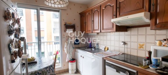 2 bedrooms Apartment in Les Lilas, France No. 175923 6