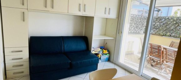 Apartamento de 3 dormitorios en Cattolica, Italy No. 352297 9