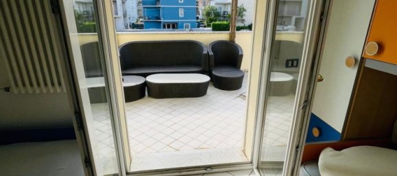 Apartamento de 3 dormitorios en Cattolica, Italy No. 352297 35