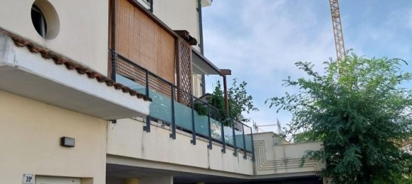 Apartamento de 3 dormitorios en Cattolica, Italy No. 352297 2