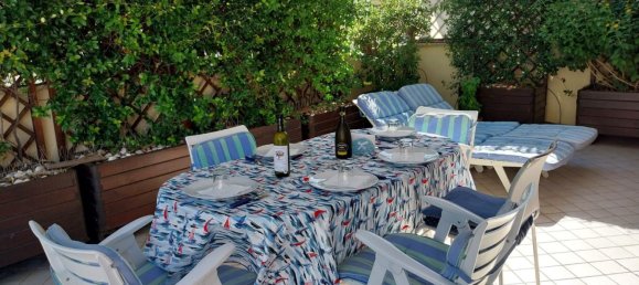 Apartamento de 3 dormitorios en Cattolica, Italy No. 352297 19