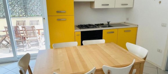 Apartamento de 3 dormitorios en Cattolica, Italy No. 352297 7