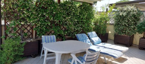 Apartamento de 3 dormitorios en Cattolica, Italy No. 352297 20