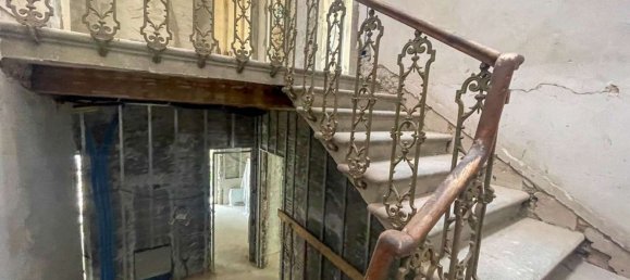 9 rooms House in Florence, Italy No. 192948 7