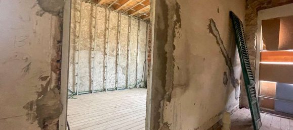 9 rooms House in Florence, Italy No. 192948 17