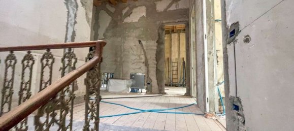 9 rooms House in Florence, Italy No. 192948 21