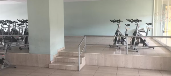 Gewerbliche Immobilie in Alicante, Spain 1400m², Nr. 207269 5