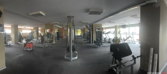 Gewerbliche Immobilie in Alicante, Spain 1400m², Nr. 207269 4