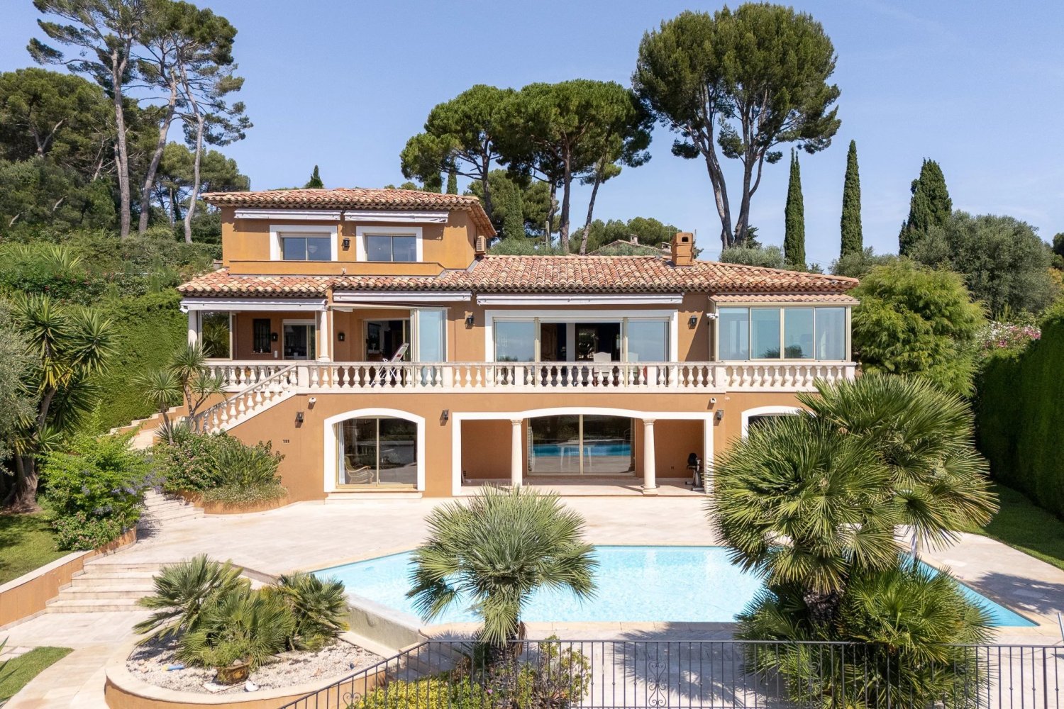 7 bedrooms Villa in Vallauris, France No. 1514