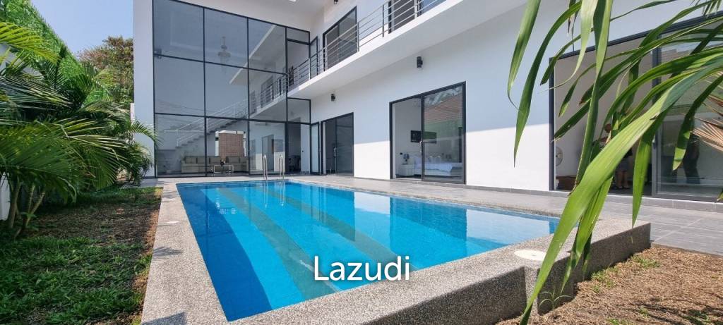 6 bedrooms Villa in Pattaya, Thailand No. 12989