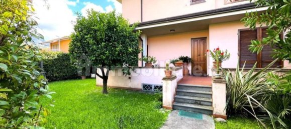 3 Schlafzimmer Haus in Pietrasanta, Italy, Nr. 194743 4