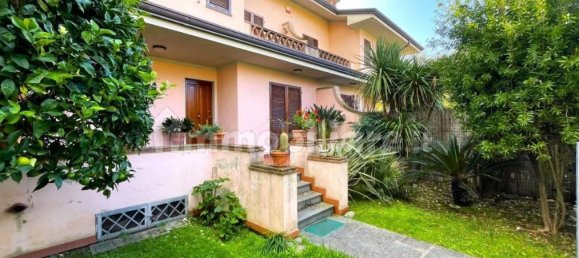 3 Schlafzimmer Haus in Pietrasanta, Italy, Nr. 194743 3