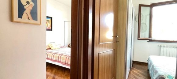 3 Schlafzimmer Haus in Pietrasanta, Italy, Nr. 194743 25