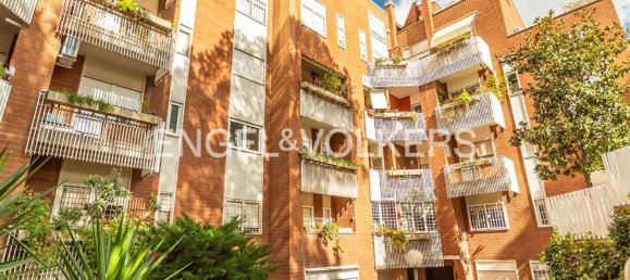 5 rooms Apartment in Rome, Italy No. 130001 16