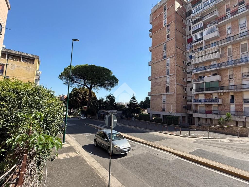 2 bedrooms Apartment in Naples, Italy No. 371389