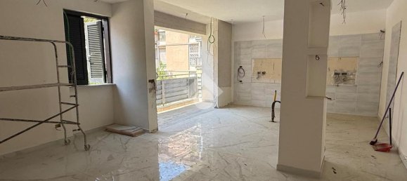 2 bedrooms Apartment in Naples, Italy No. 371389 12