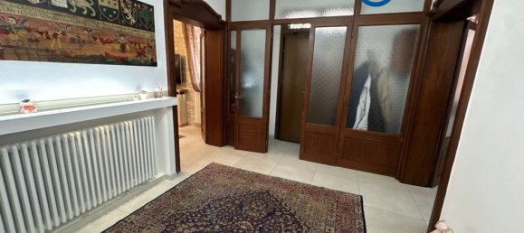 6 rooms House in Adria, Italy No. 61392 3