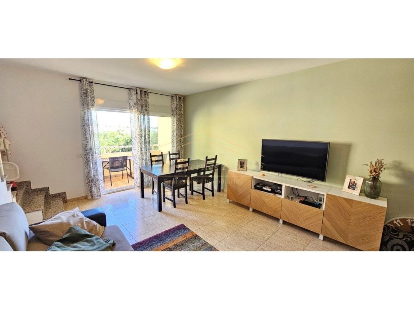 Casa de 2 dormitorios en Quarteira, Portugal No. 323341