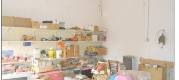 Almacén de 1 habitación en Roccastrada, Italy No. 300436 3