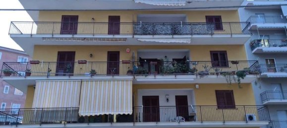 Apartamento de 3 dormitorios en Syracuse, Italy No. 310856 3