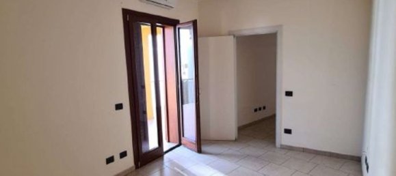 Apartamento de 3 dormitorios en Syracuse, Italy No. 310856 7